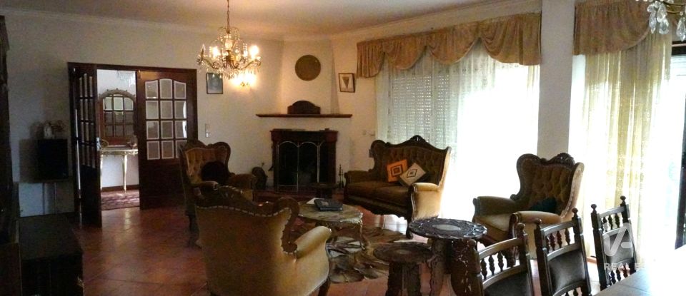 Moradia T4 em Anha de 400 m²