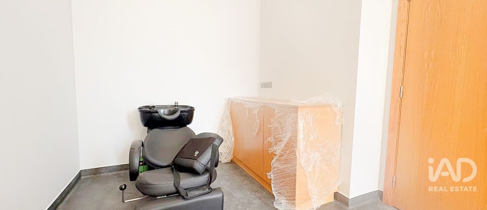 Loja / Estabelecimento Comercial em Parque das Nações de 185 m²