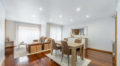 Maison T3 à Lobão, Gião, Louredo e Guisande de 192 m²