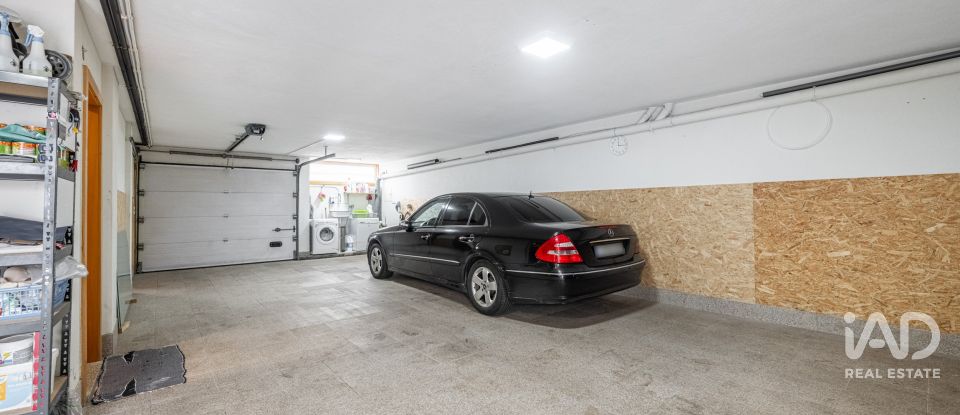 Casa / moradia T3 em Lobão, Gião, Louredo e Guisande de 192 m²