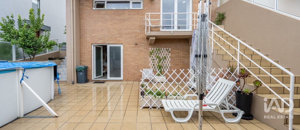 Casa / moradia T3 em Lobão, Gião, Louredo e Guisande de 192 m²