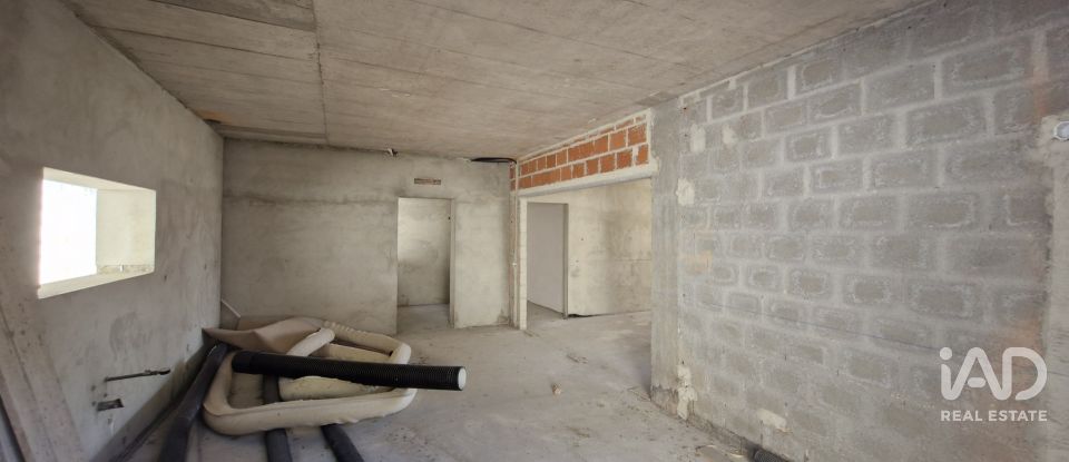 Moradia T3 em Rio Maior de 209 m²