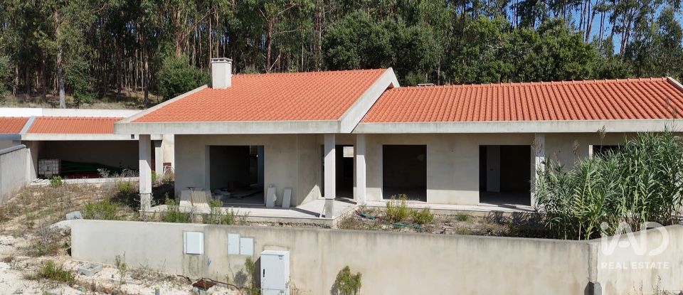 Moradia T3 em Rio Maior de 209 m²