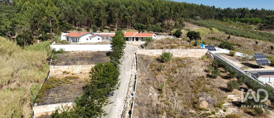 Moradia T3 em Rio Maior de 209 m²