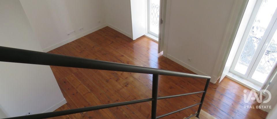 Duplex T4 em Arroios de 100 m²