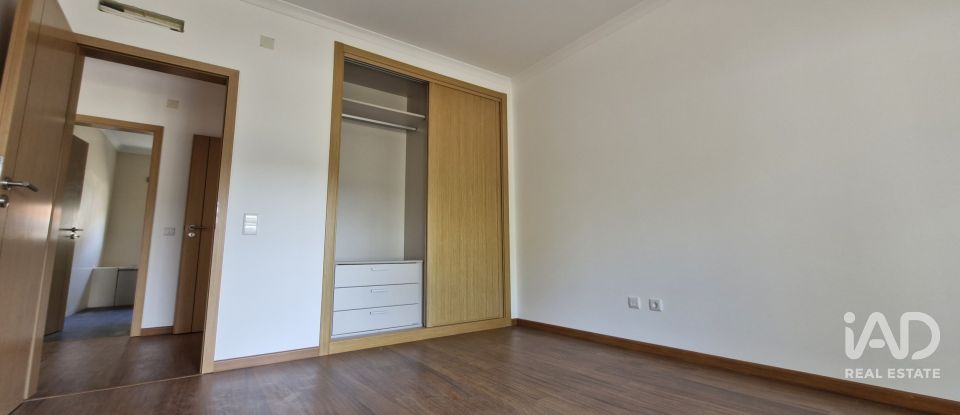Moradia T4 em Rio Maior de 218 m²
