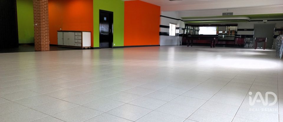 Shop / premises commercial in Arrabal of 890 m²