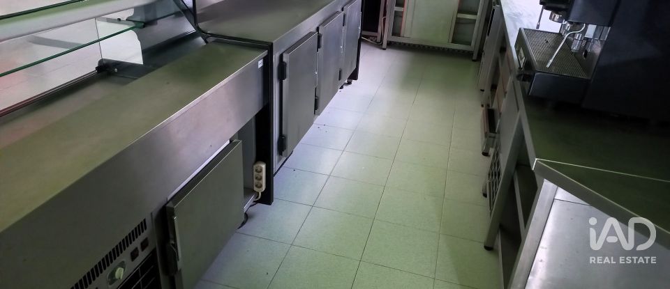 Shop / premises commercial in Arrabal of 890 m²