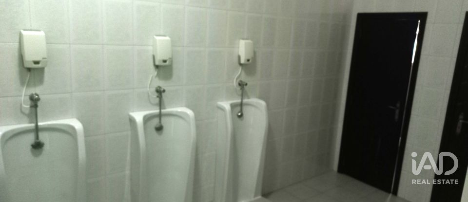 Shop / premises commercial in Arrabal of 890 m²