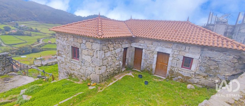 Moradia T2 em Labrujó, Rendufe e Vilar do Monte de 140 m²