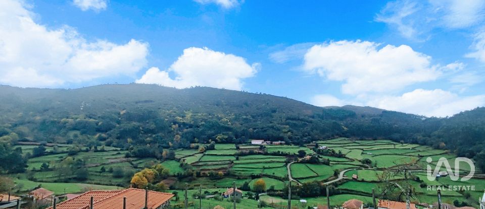 Moradia T2 em Labrujó, Rendufe e Vilar do Monte de 140 m²