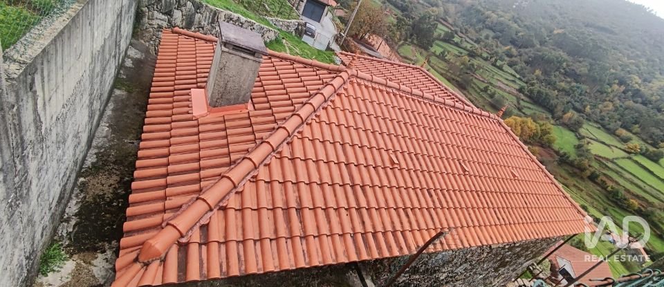 Moradia T2 em Labrujó, Rendufe e Vilar do Monte de 140 m²