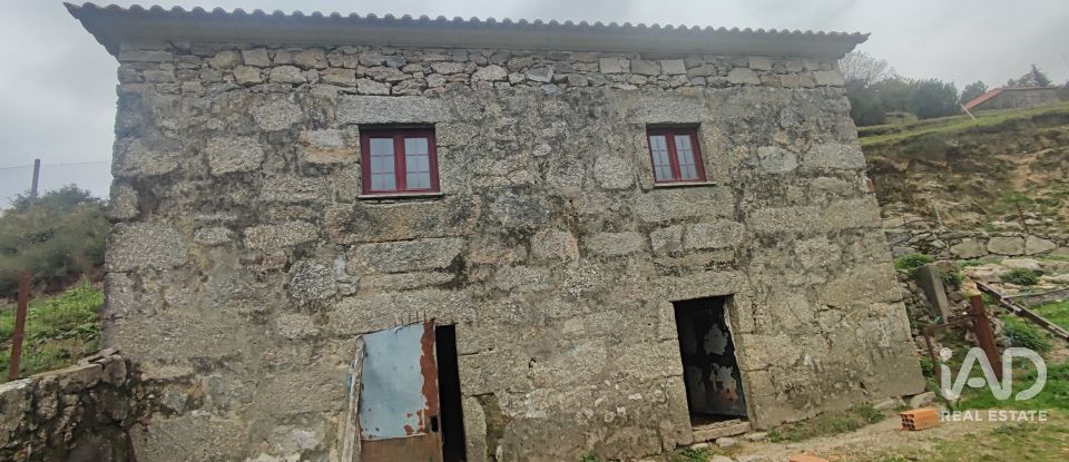 Moradia T2 em Labrujó, Rendufe e Vilar do Monte de 140 m²