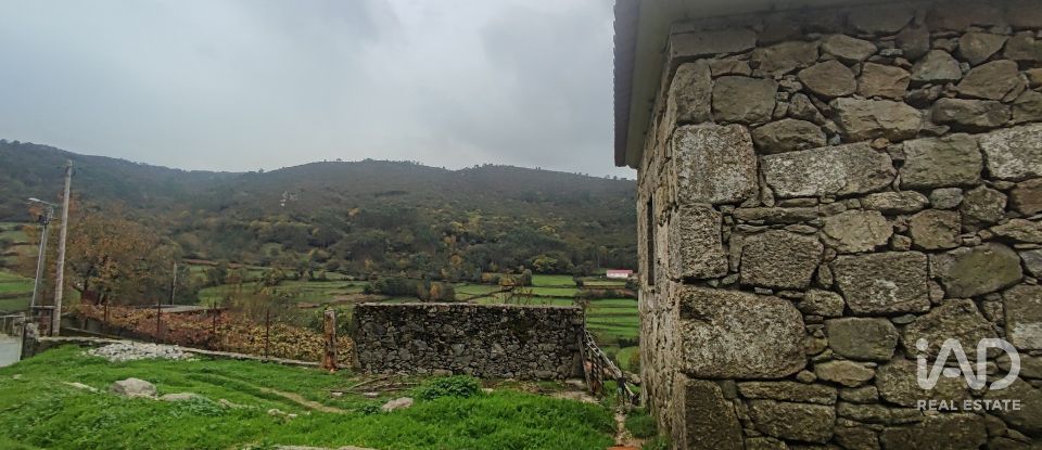 Moradia T2 em Labrujó, Rendufe e Vilar do Monte de 140 m²