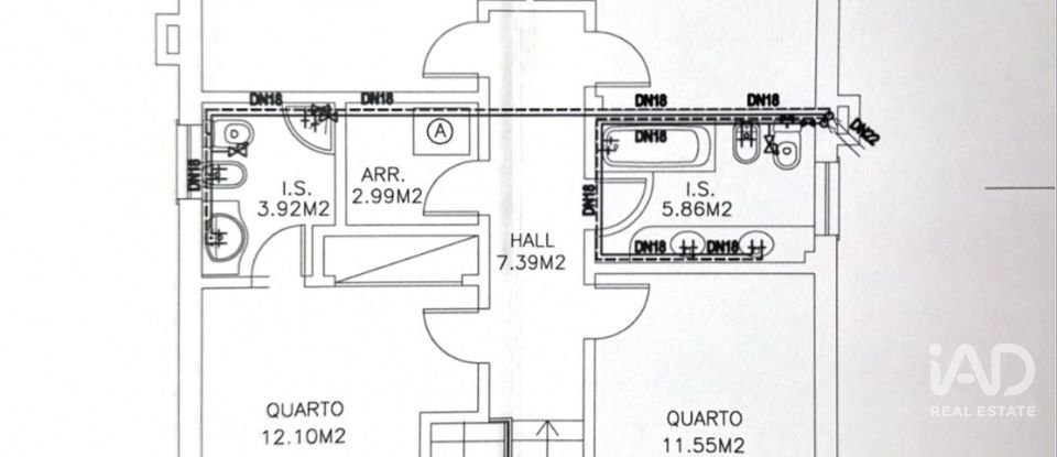 Lodge T4 in Pontinha e Famões of 218 m²