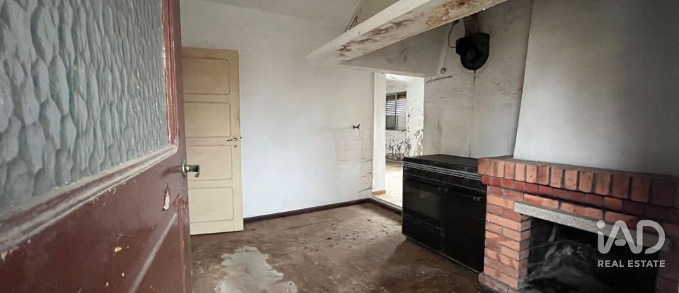 Moradia T0 em Antas de 220 m²