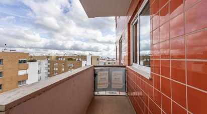 Apartamento T2 em Lumiar de 81 m²