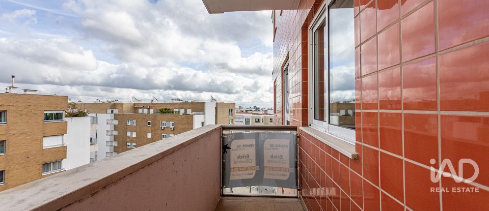 Apartamento T2 em Lumiar de 81 m²