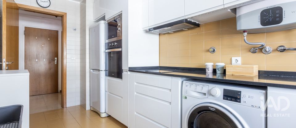 Apartamento T2 em Lumiar de 81 m²