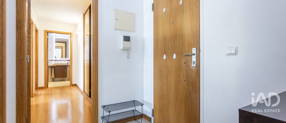 Apartamento T2 em Lumiar de 81 m²