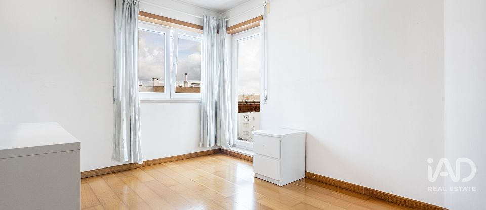 Apartamento T2 em Lumiar de 81 m²