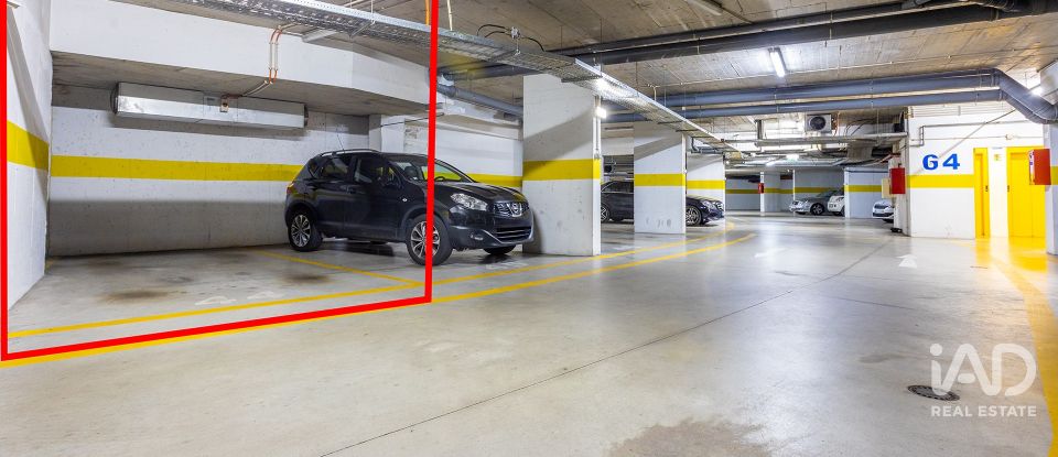 Apartamento T2 em Lumiar de 81 m²