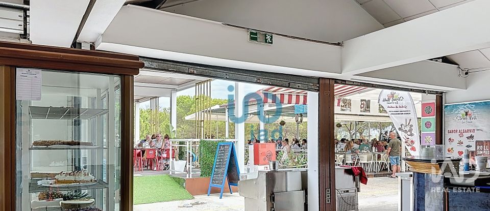 Boutique/Local commercial à Tavira (Santa Maria e Santiago) de 700 m²