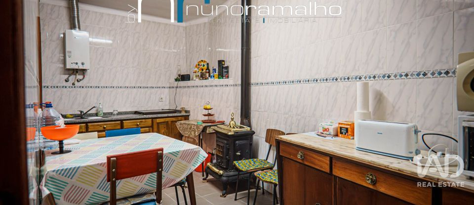 Moradia T3 em Souro Pires de 83 m²