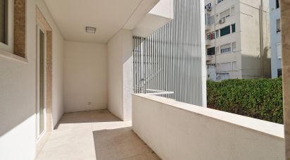Apartment T4 in Santo António of 267 m²