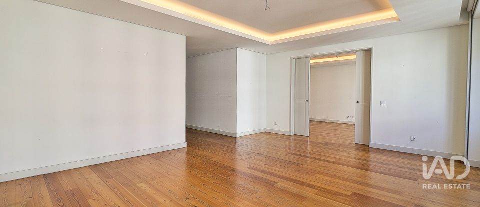 Apartamento T4 em Santo António de 267 m²