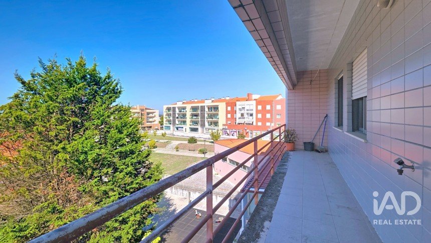 Apartamento T0 em Avanca de 132 m²