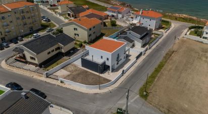 Maison T3 à Silveira de 253 m²