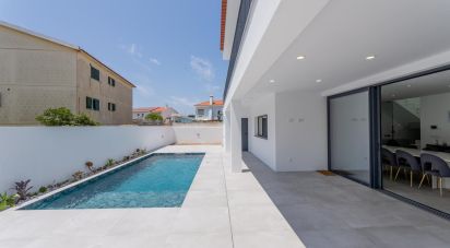 Maison T3 à Silveira de 253 m²