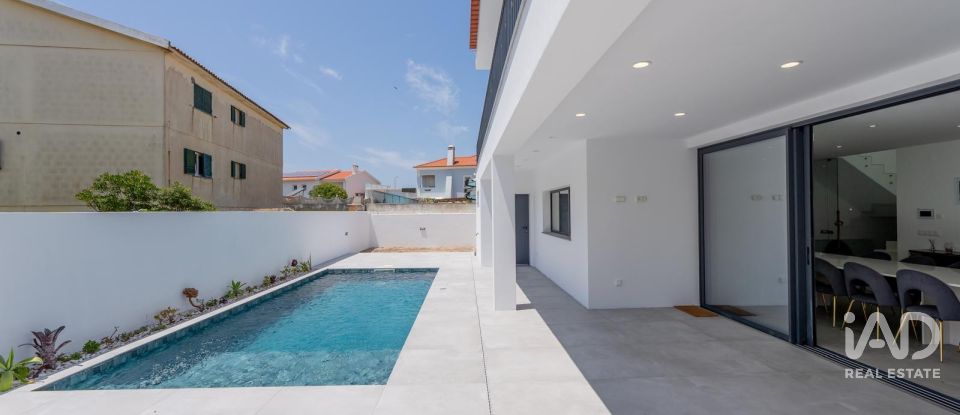 Moradia T3 em Silveira de 253 m²