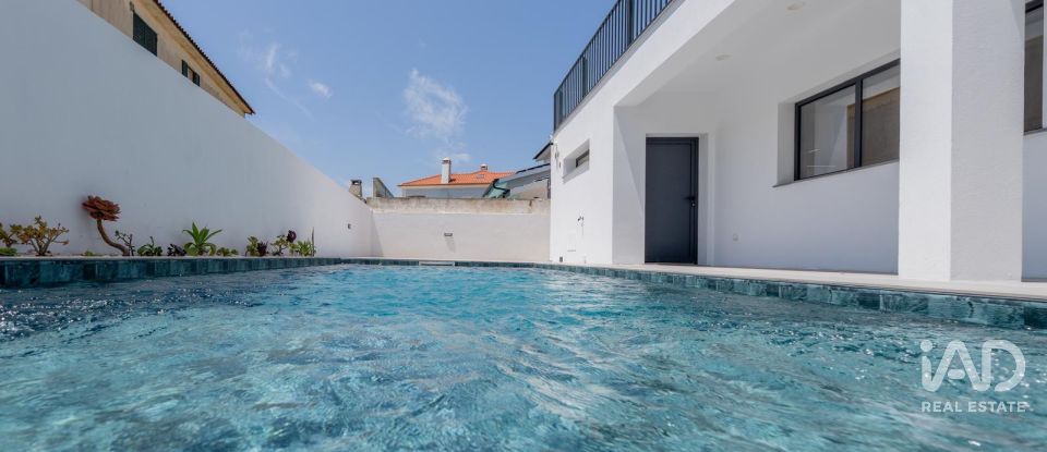 Moradia T3 em Silveira de 253 m²