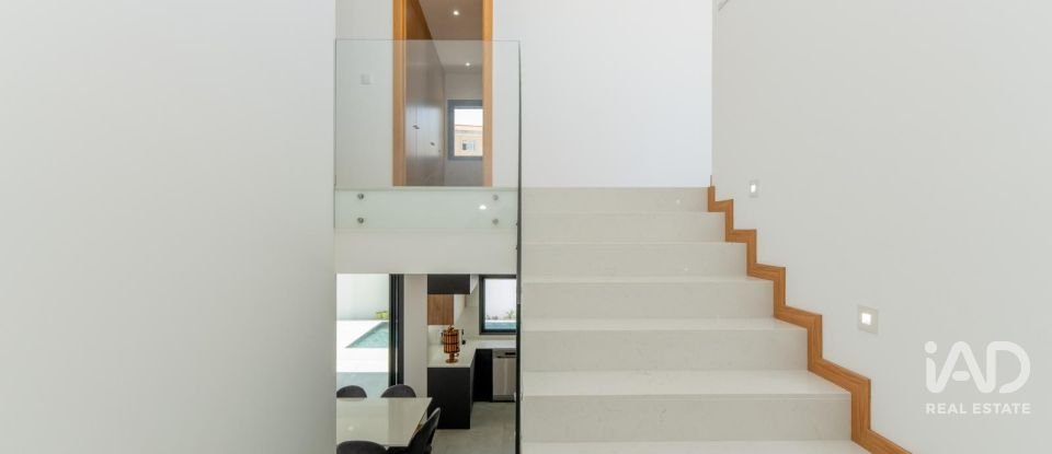 Moradia T3 em Silveira de 253 m²