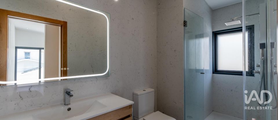 Moradia T3 em Silveira de 253 m²