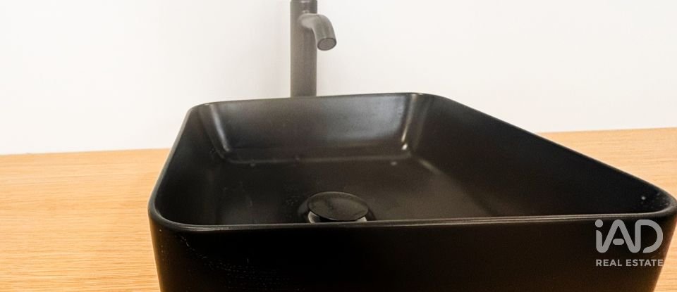 Boutique/Local commercial à Parque das Nações de 185 m²