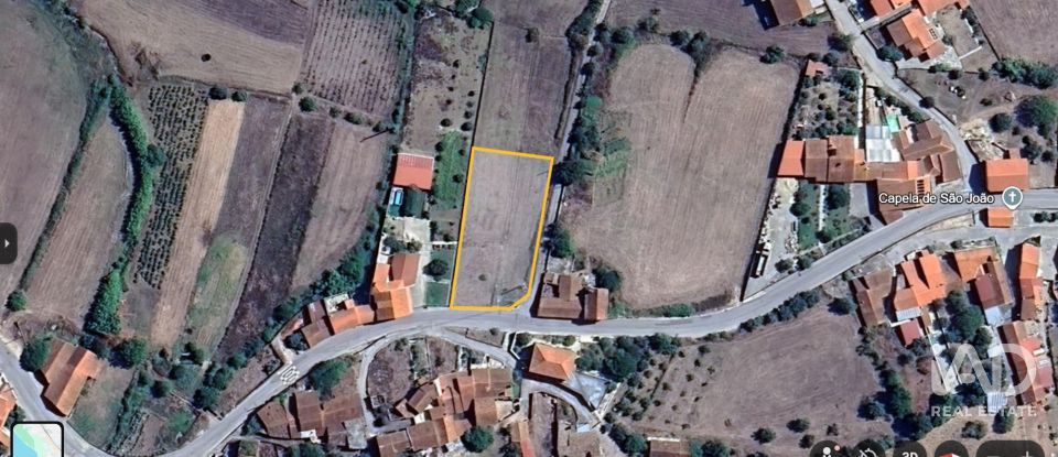 Terreno urbano em São Miguel, Santa Eufémia e Rabaçal de 1 408 m²