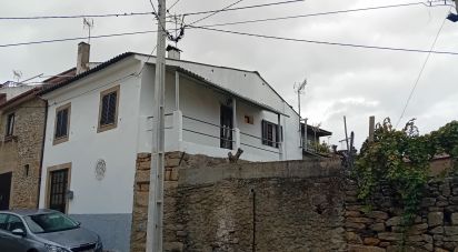 Maison T2 à Lagoaça e Fornos de 135 m²