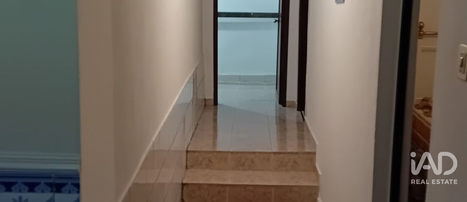 Moradia T2 em Lagoaça e Fornos de 135 m²