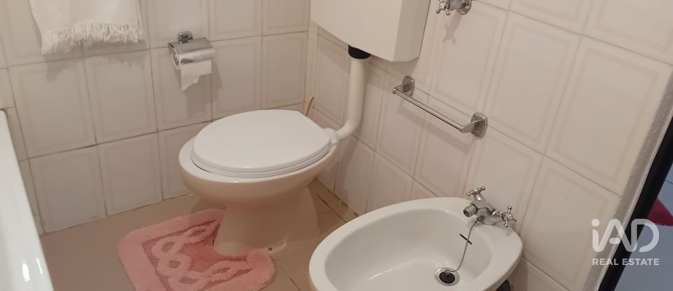 Moradia T2 em Lagoaça e Fornos de 135 m²