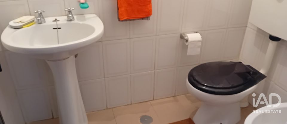 Moradia T2 em Lagoaça e Fornos de 135 m²