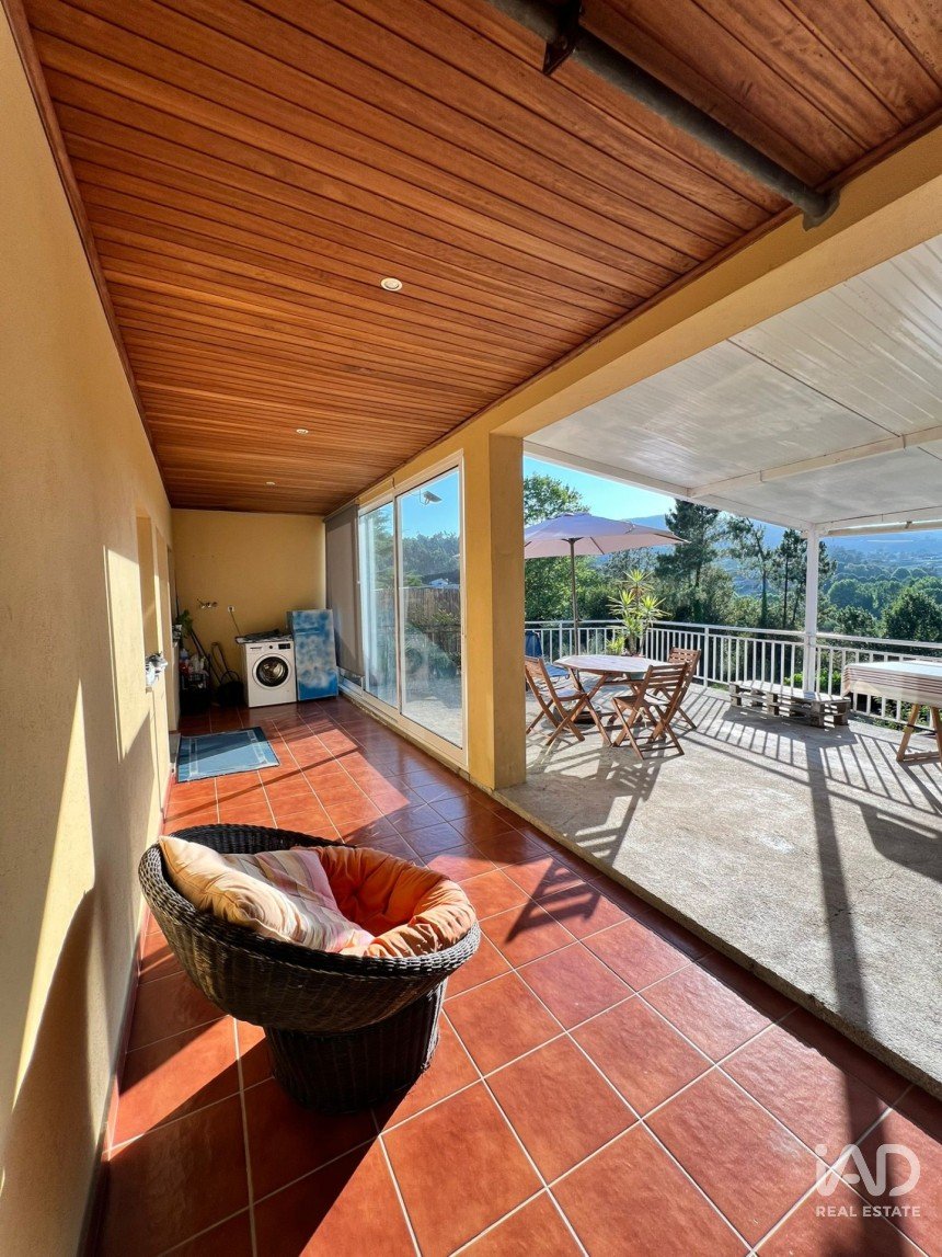 House T2 in Veade, Gagos e Molares of 466 m²