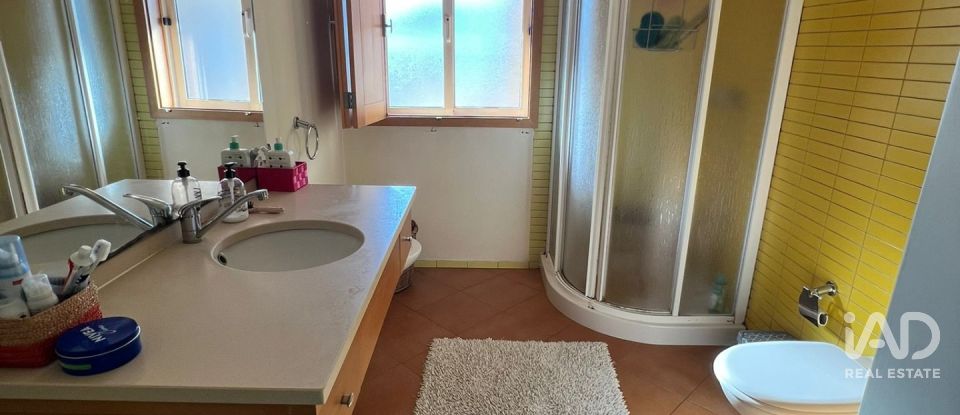 House T2 in Veade, Gagos e Molares of 466 m²