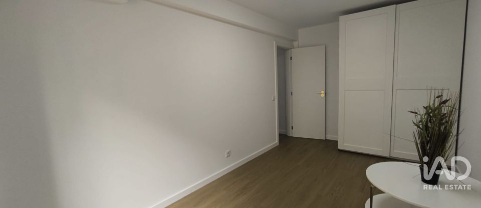 Apartamento T2 em Faro (Sé e São Pedro) de 72 m²