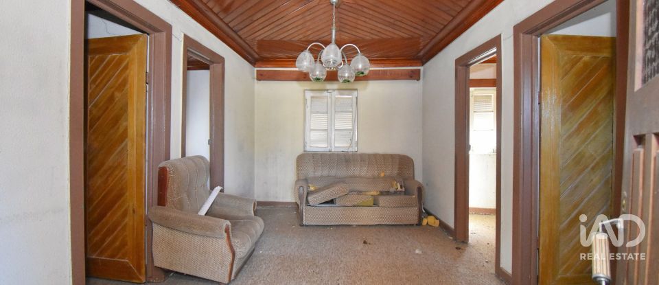 Casa de aldeia T3 em Espinhal de 98 m²