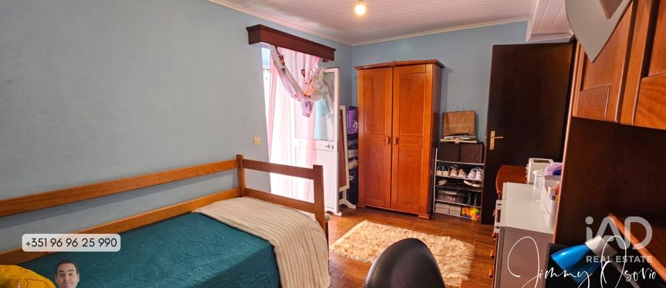 Casa / moradia T2 em Água de Pau de 137 m²