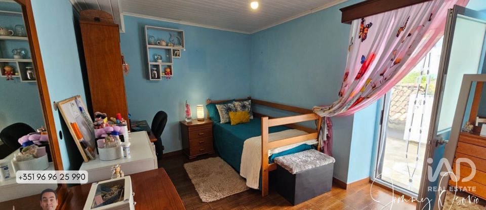 Casa / moradia T2 em Água de Pau de 137 m²