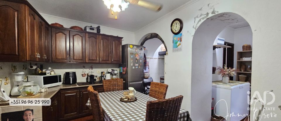 Casa / moradia T2 em Água de Pau de 137 m²